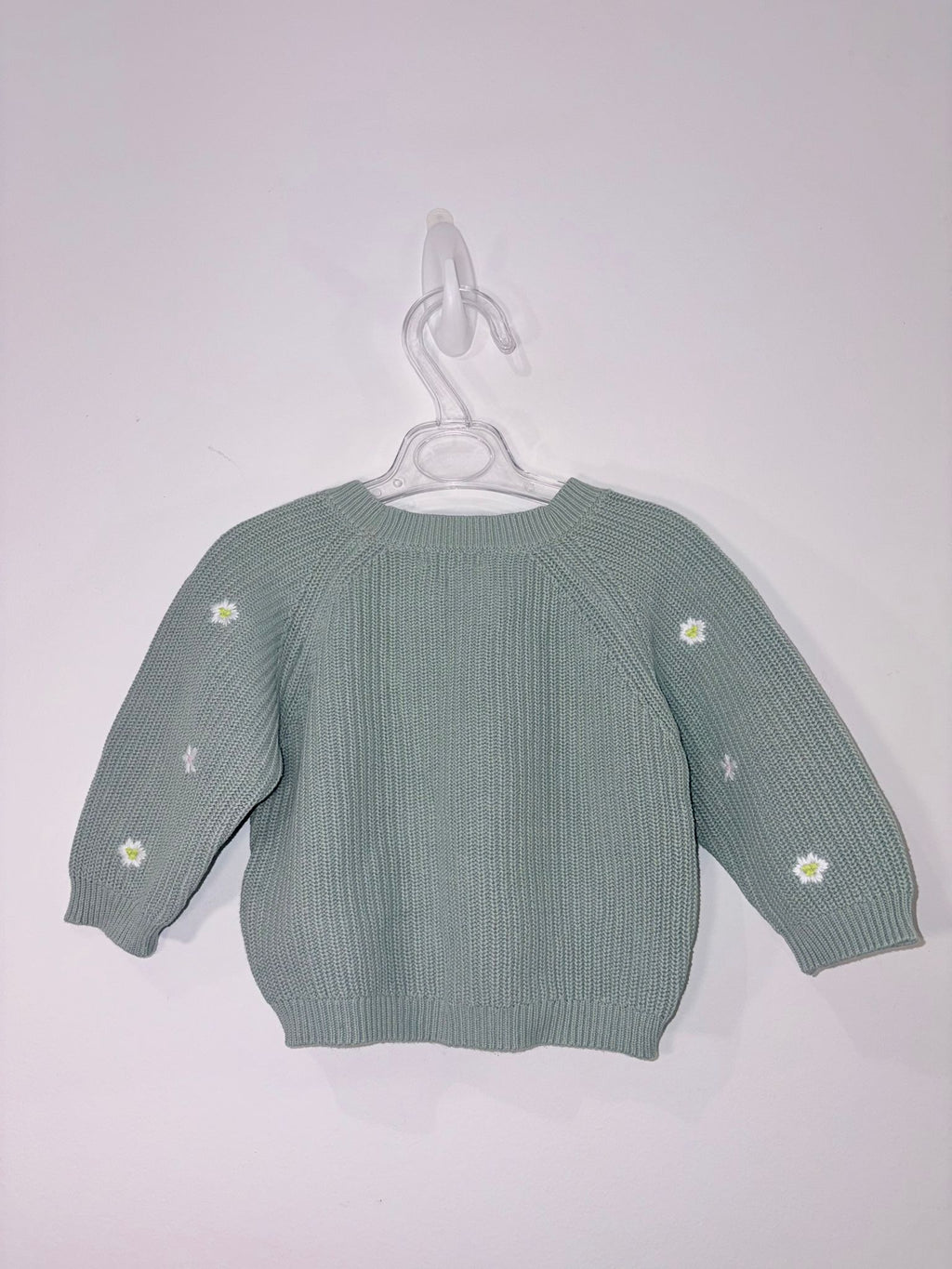 Gilet fleuri brodé col v